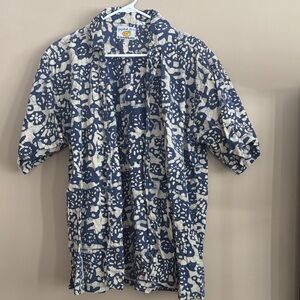 Casual Blue and White Button Down Shirt